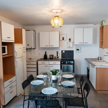 Le Grand Appartement, Parking Prive * Βαλένς