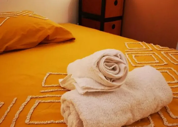 Le Grand Appartement, Parking Prive Lejlighed