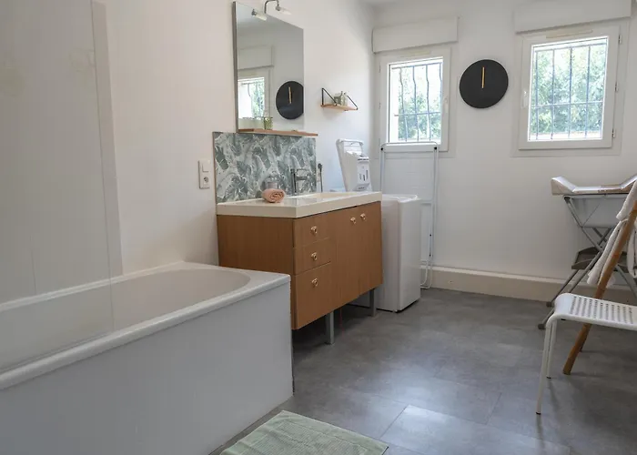 Lejlighed Le Grand Appartement, Parking Prive *